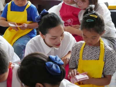 ƽ½ũ����������30����С�����߽�����Ӫҵ�����ٰ��ˡ�СС���м�  ���ֹ���һ���.jpg