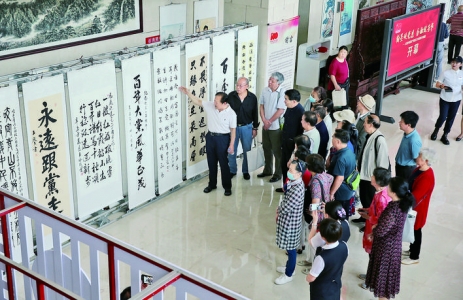 �黭չ�ֳ�.jpg